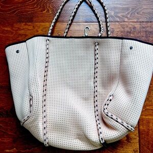 Adorable! Brand new Pop-Ups Neoprene Tote